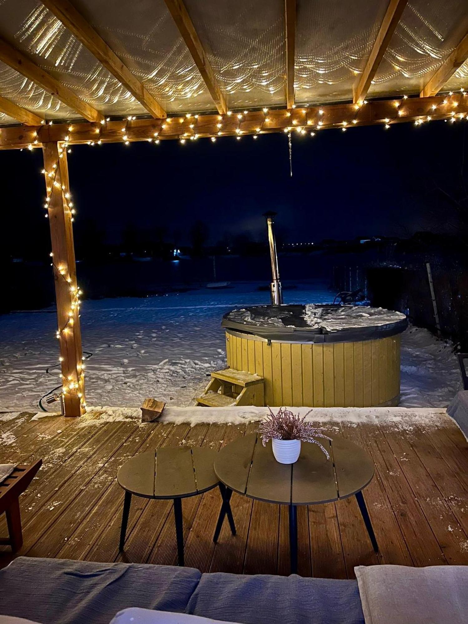 Relax House Nad Jeziorem Z Goraca Balia Villa Bieniowice ภายนอก รูปภาพ